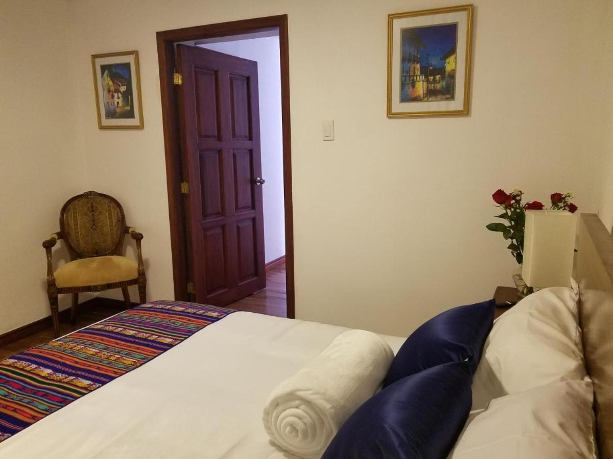 Hotel Colonial - Casa Francisco Quito Dış mekan fotoğraf